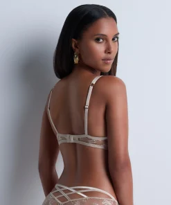 Magnetic Spell Soutien-gorge Push-up coques