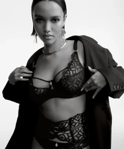 Sense of Illusion Soutien-gorge Emboîtant Foulard