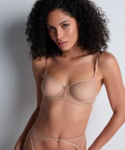 Sheer Emotion Soutien-gorge Corbeille avec armatures